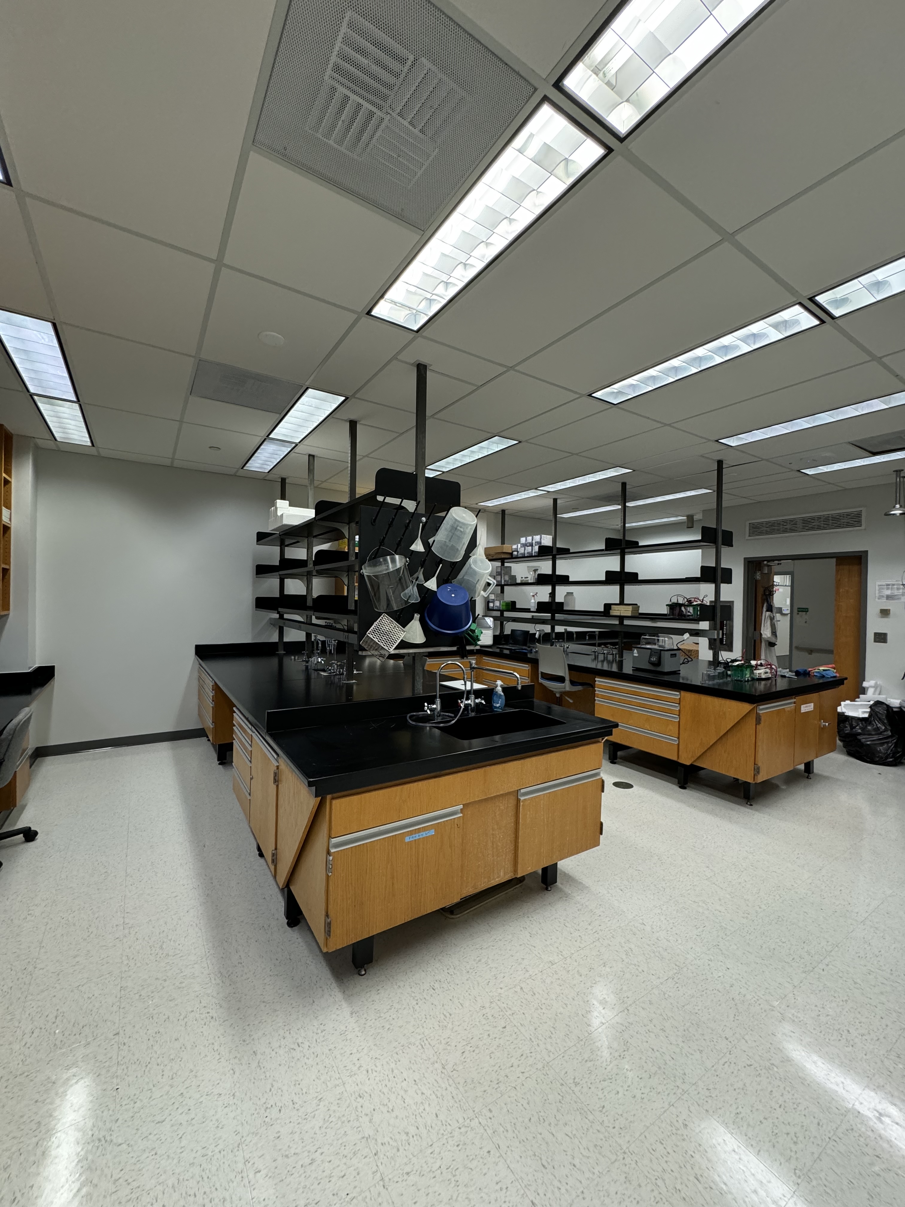 Empty lab 1